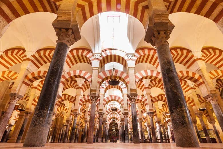 Bosque de columnas de la Mezquita-Catedral de Córdoba